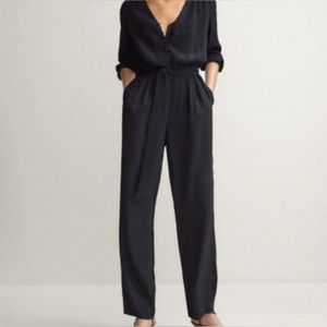 Massimo dutti silk pattern jumpsuit. New without tags, never altered. Size 34.
